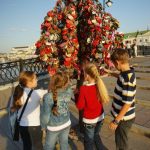 Love locks on Luzhkov bridge